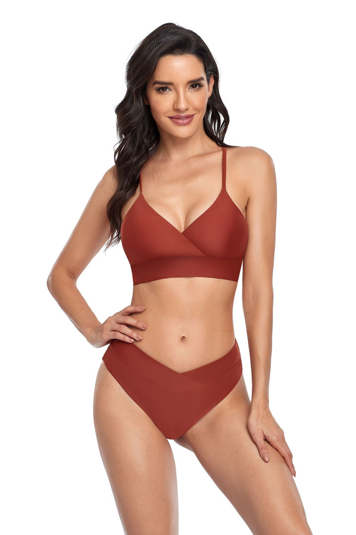 Damen Bikini-Set mit stilvollem Wickeloberteil und hoch geschnittenem Unterteil Echo Archiv