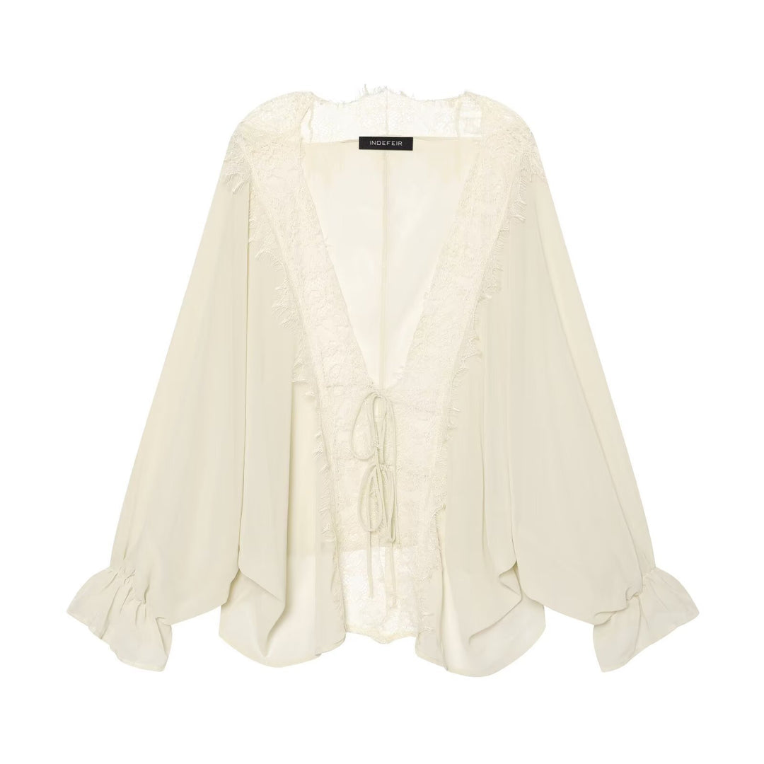 Damen Kaftan-Bluse mit Spitzenkante, Bindeband und Ballonärmeln Echo Archiv