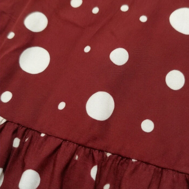 Damen Kurzes Kleid mit tiefem V‑Ausschnitt, voluminösen Puffärmeln und Stufenrock – Avérine