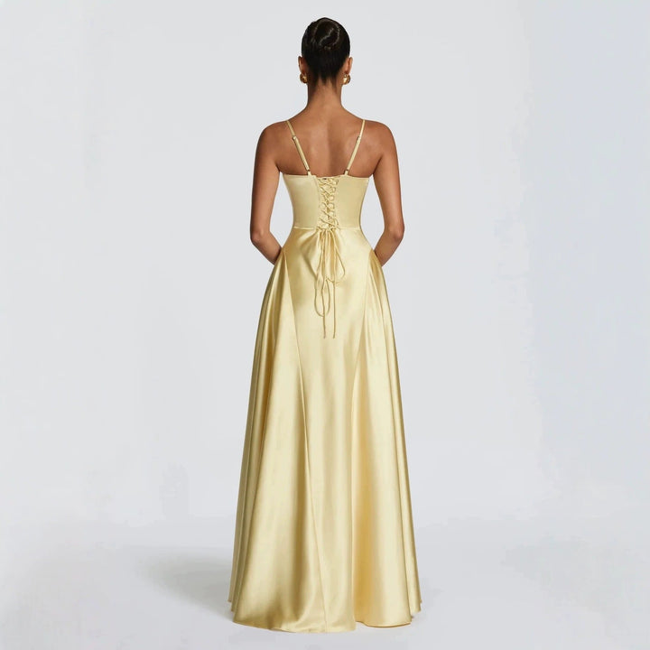 Damen elegantes Satin-Maxikleid mit raffinierten Spaghettiträgern Echoarchiv