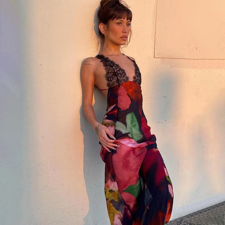 Damen Maxikleid mit raffiniertem Spitzenbesatz und floralen Mustern Echo Archiv