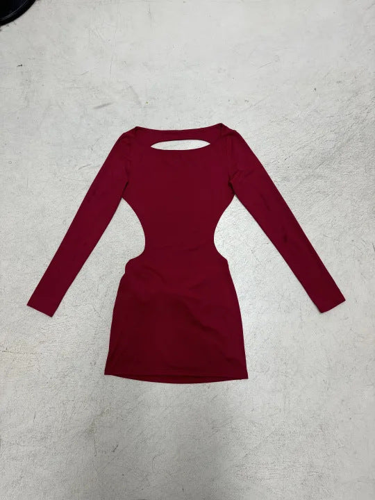 Damen nan figurbetontes Cut-Out-Minikleid mit taillierten Seiten und langen Ärmeln Echo Archiv