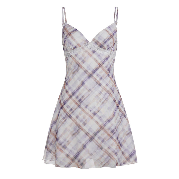 Damen Spitzen-Nachtkleid mit verführerischem V-Ausschnitt und feinen Karomustern Echo Archiv