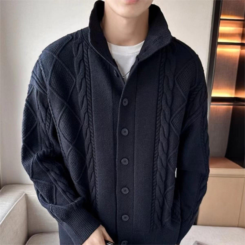 Herren Lockere Strick-Cardigan mit hohem Stehkragen und Zopfmuster Echoarchiv