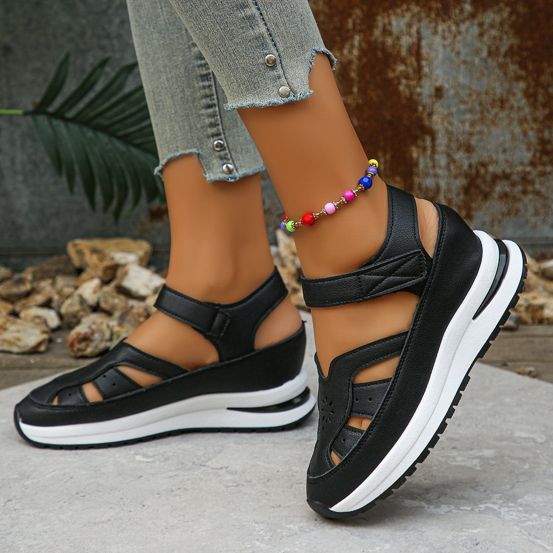 Damen Plateau-Sandalen mit geschlossener Zehenpartie und verstellbarem Klettverschluss – Sorelia
