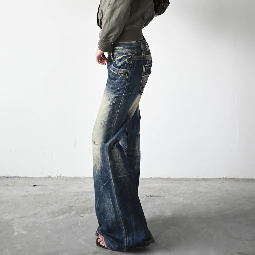 Damen Flared Jeans mit modischem Used-Look Echo Archiv