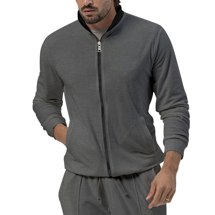 Herren sportliche Trainingsjacke mit Stehkragen und durchgehendem Reißverschluss Echoarchiv