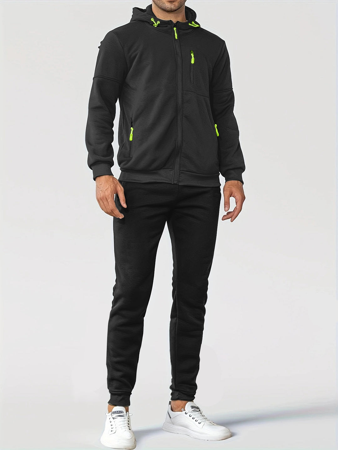 Herren technische Kapuzenjacke mit durchgehendem Frontreißverschluss, Brusttasche mit Reißverschluss und elastischen Bündchen – Taviero