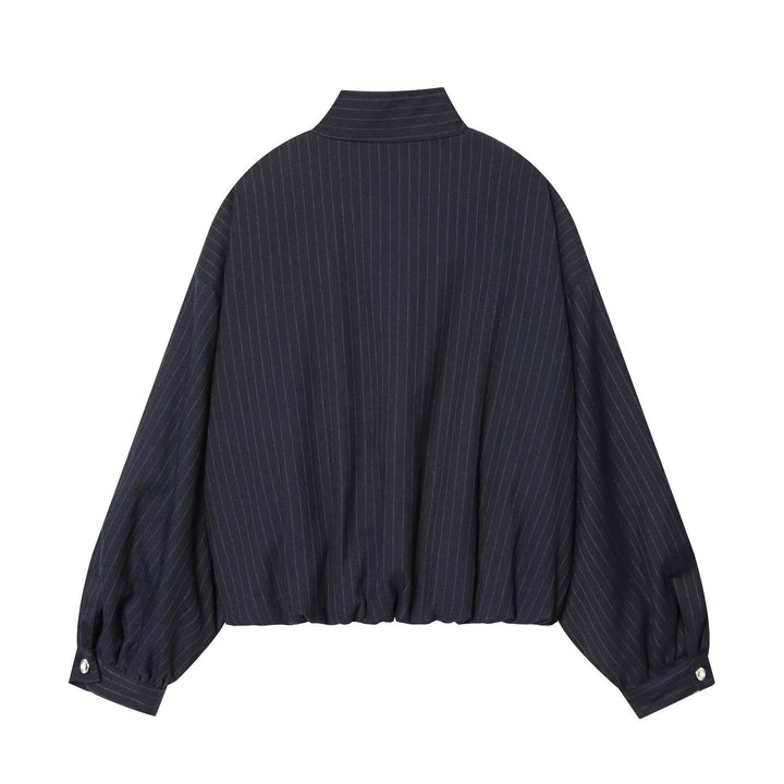 Damen Kurze Nadelstreifen-Blousonjacke mit Stehkragen, Ballonärmeln und elastischem Saum Echoarchiv