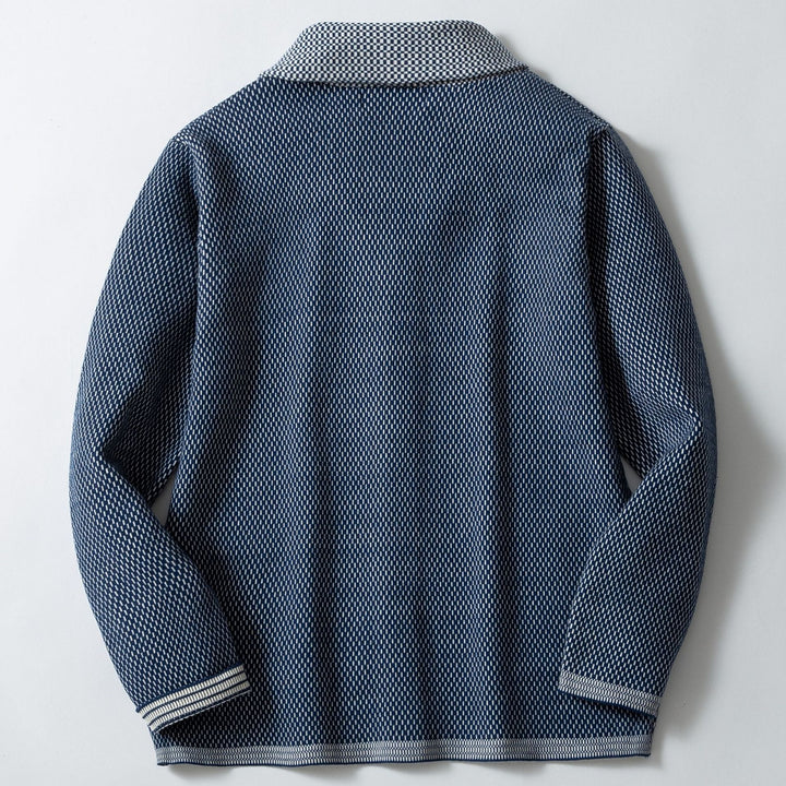 Herren Strickjacke mit eleganten Knopfdetails und breitem Schalkragen Echoarchiv