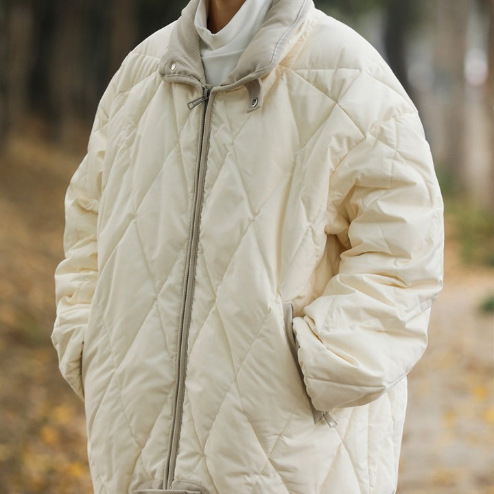 Damen gesteppte Winterjacke mit hohem Kragen und praktischen Taschen Echoarchiv