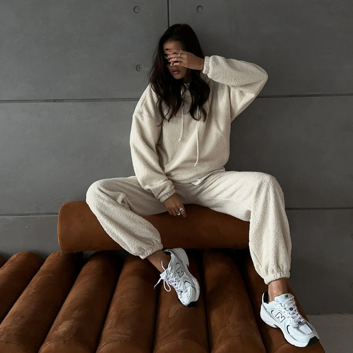 Damen Kuscheliges Sherpa-Loungewear-Set mit Oversized-Kapuzenpullover und weiten Bündchenhosen – Auréline