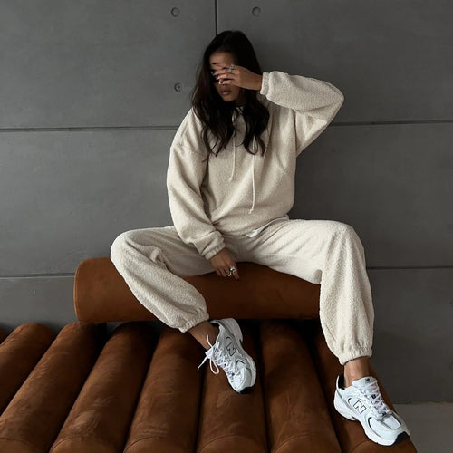 Damen Kuscheliges Sherpa-Loungewear-Set mit Oversized-Kapuzenpullover und weiten Bündchenhosen – Auréline