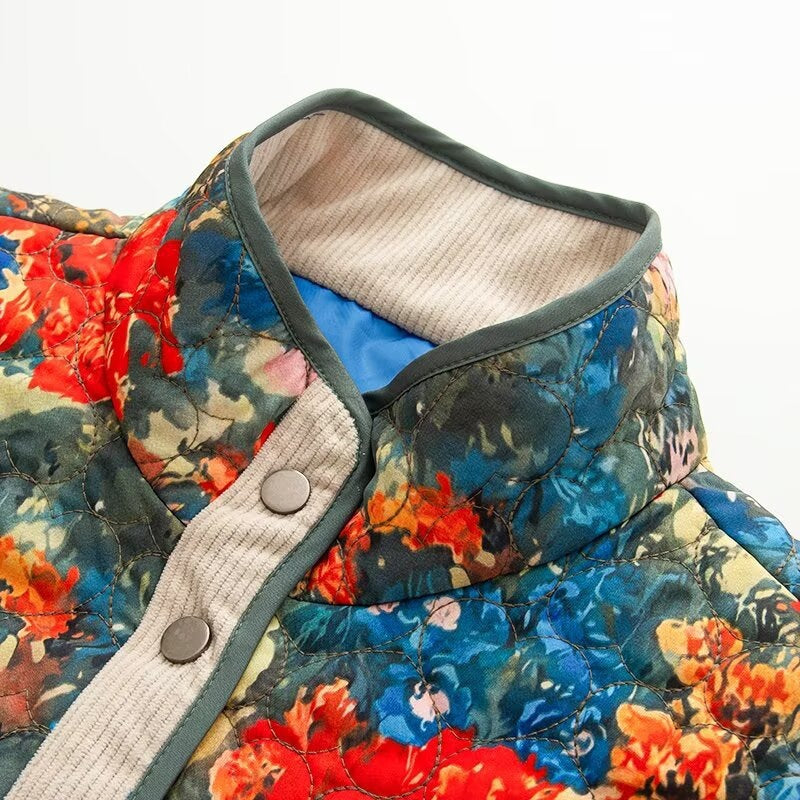 Damen Gesteppte Übergangsjacke mit floralem Allover-Muster und Stehkragen Echo Archiv