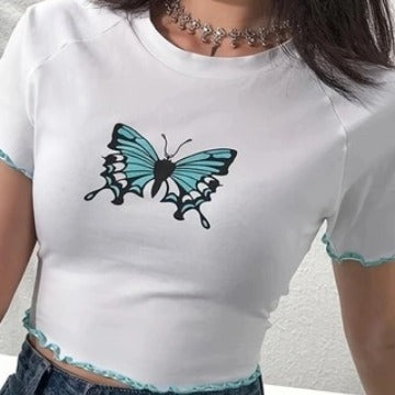 Damen Crop-Top mit kreativem Schmetterlingsdruck und gewelltem Saum Echo Archiv