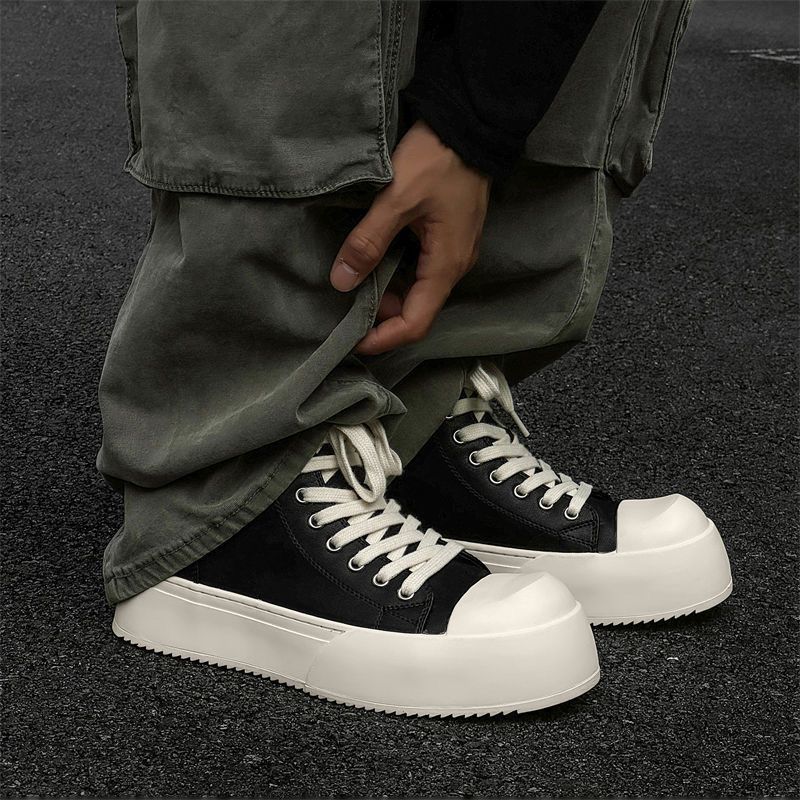 Damen Hohe Plattform-Sneaker mit modernem Design und robustem Profil Echo Archiv