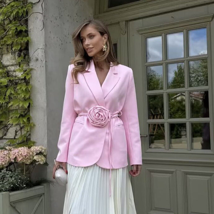 Damen nan taillierter Blazer mit dekorativer Rosenapplikation und Bindegürtel Echo Archiv