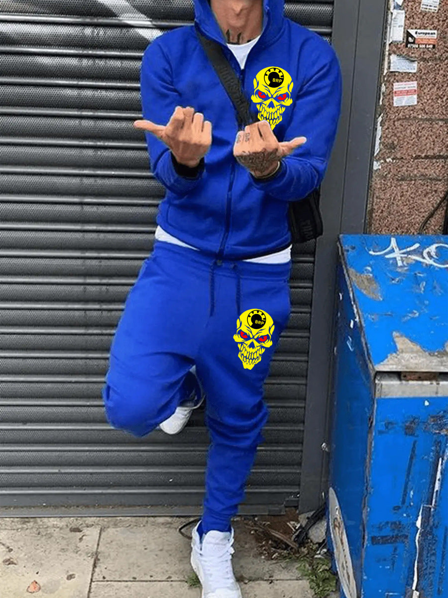 Herren Kapuzenanzug mit einzigartigem Totenkopf-Design Echoarchiv