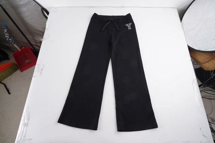 Damen Weiche High‑Waist Lounge‑Hose mit weitem Bein, Tunnelzug und dezentem Markenstick – Avélisse