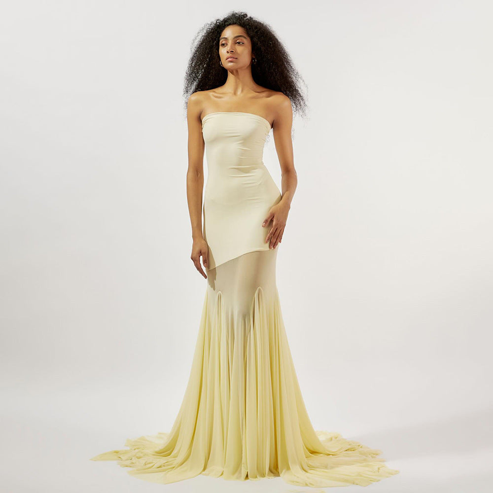 Damen Elegantes schulterfreies Maxikleid mit schimmerndem Stoff und voluminösem Rock Echo Archiv