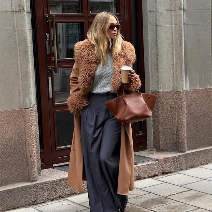 Damen Maxilanger Wollmixmantel mit abnehmbarem lockigem Faux‑Fur‑Schalkragen und Fellmanschetten Echoarchiv
