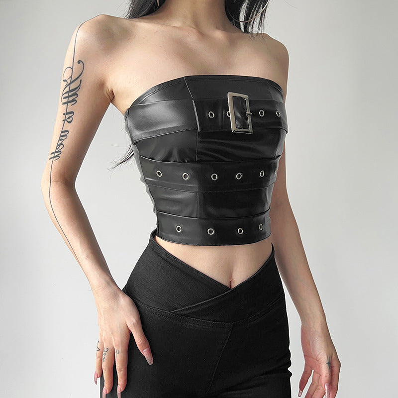 Damen Couture Oberteil aus Leder mit dekorativen Schnallen und Ösen Echo Archiv