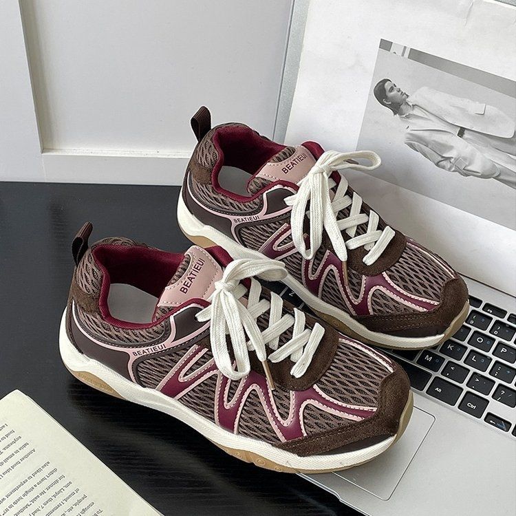 Damen Atmungsaktive Retro-Running-Sneaker mit Mesh-Obermaterial und Gumsohle – Névara