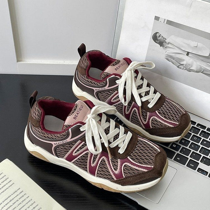 Damen Atmungsaktive Retro-Running-Sneaker mit Mesh-Obermaterial und Gumsohle – Névara