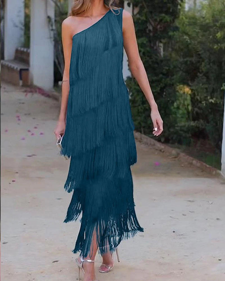 Damen Fransen Maxikleid mit asymmetrischem Schnitt und elegantem Detail Echo Archiv