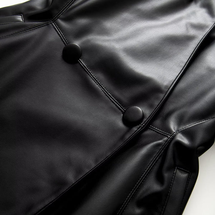 Damen Kunstleder-Blazer im Oversize-Schnitt mit Wickeloptik und taillierten Zierknöpfen Echo Archiv