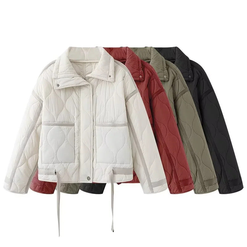 Damen gesteppte Boxy-Übergangsjacke mit Tunnelzugsaum, Stehkragen und aufgesetzten Taschen – Célinea