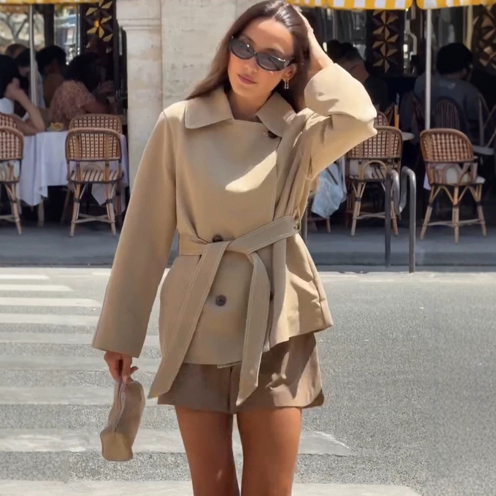 Damen Taillierte Kurzjacke mit Bindegürtel und überschnittenen Ärmeln Echoarchiv