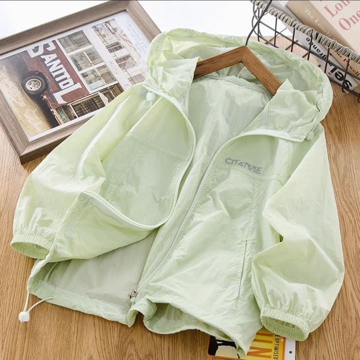 Damen nan ultraleichte Windjacke mit Kapuze und elastischen Bündchen  Echo Archiv