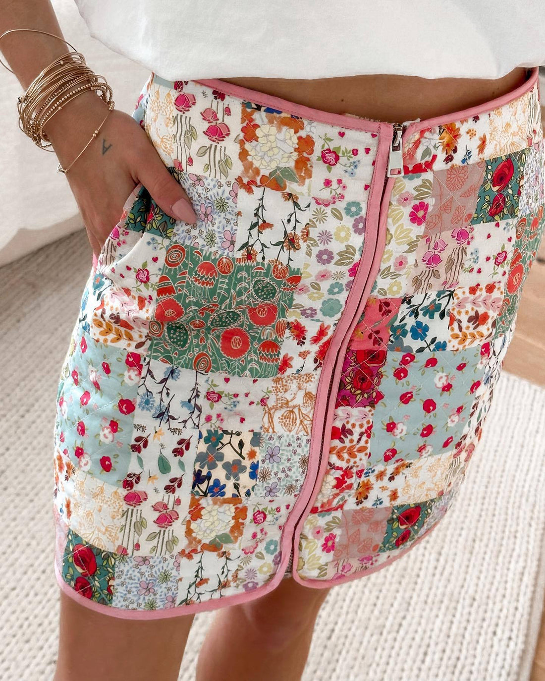Damen Patchwork Rock mit Reißverschluss und seitlichen Taschen – Rosévia