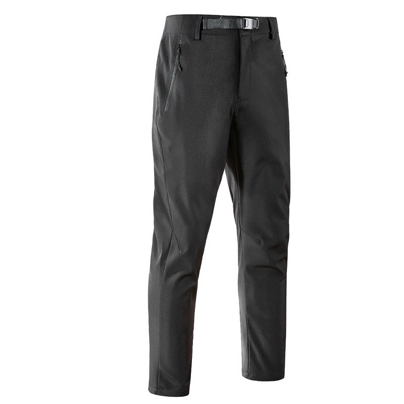 Herren Softshell-Outdoorhose mit engem Tapered‑Schnitt, integriertem Gürtel & Reißverschlusstaschen Echoarchiv