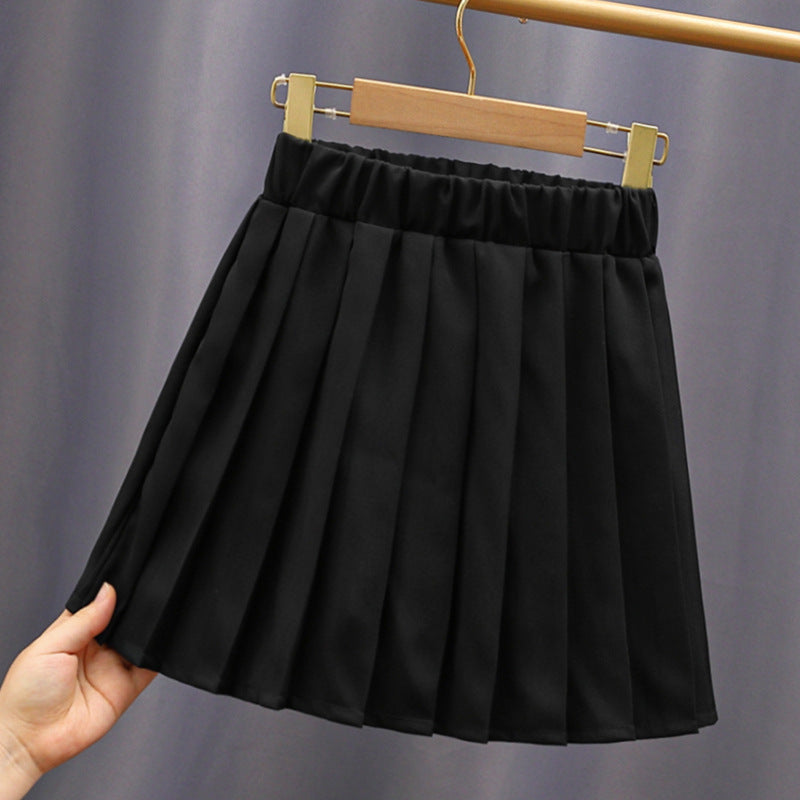 Mädchen elegante Rüschenbluse mit Kragen und dazu passendem Faltenrock Echo Archiv