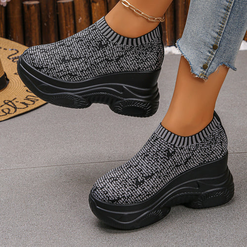 Damen Strick‑Sock‑Sneaker mit hohem Plateau und rutschfester Profilsohle – Névara