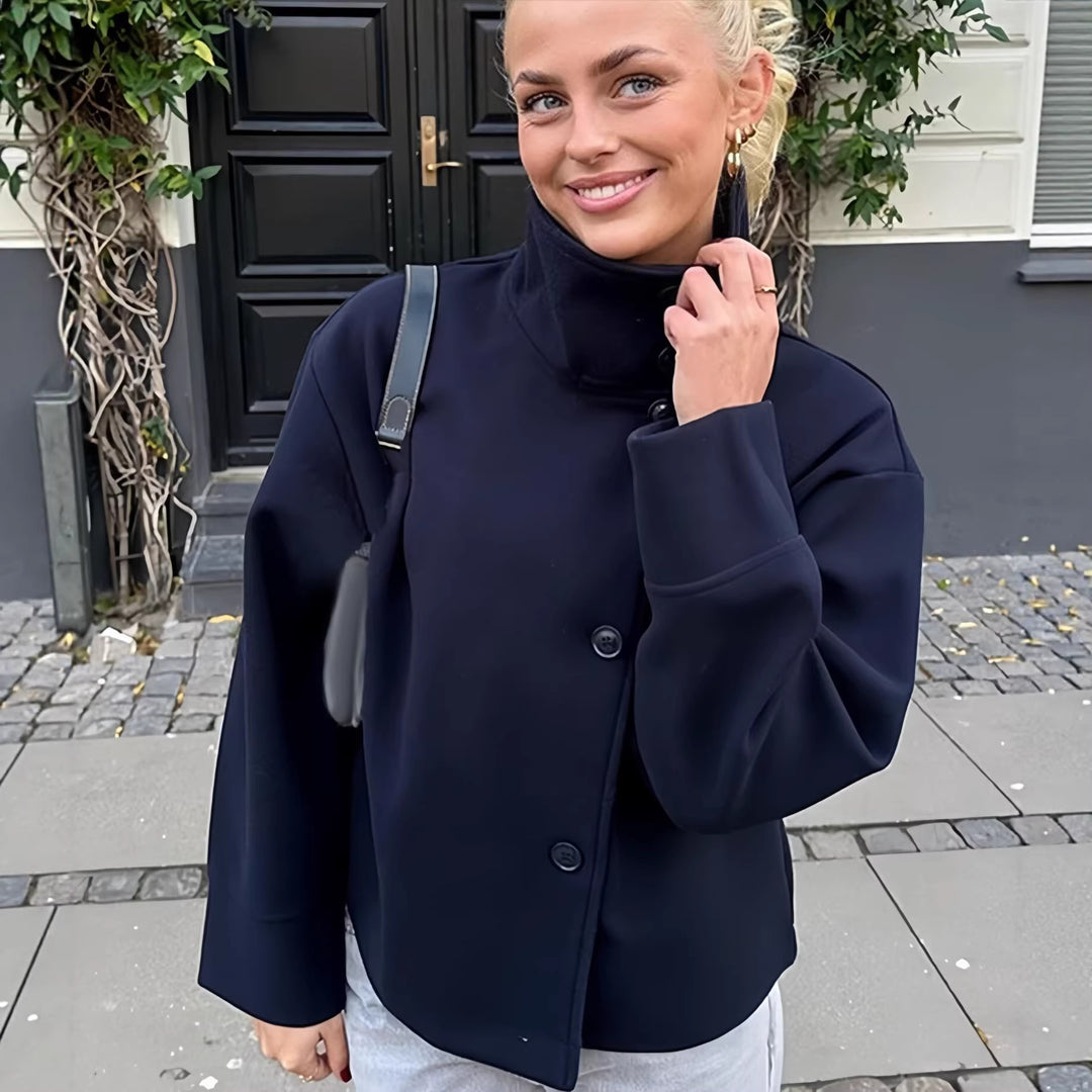 Damen Kurze Boxy-Wollmix-Jacke mit Stehkragen und aufgesetzten Pattentaschen Echoarchiv