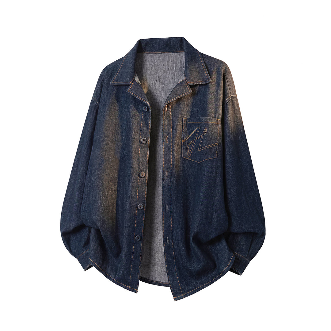 Unisex Oversize Hemdjacke mit eingesticktem Monogramm und kastigem Schnitt Echo Archiv
