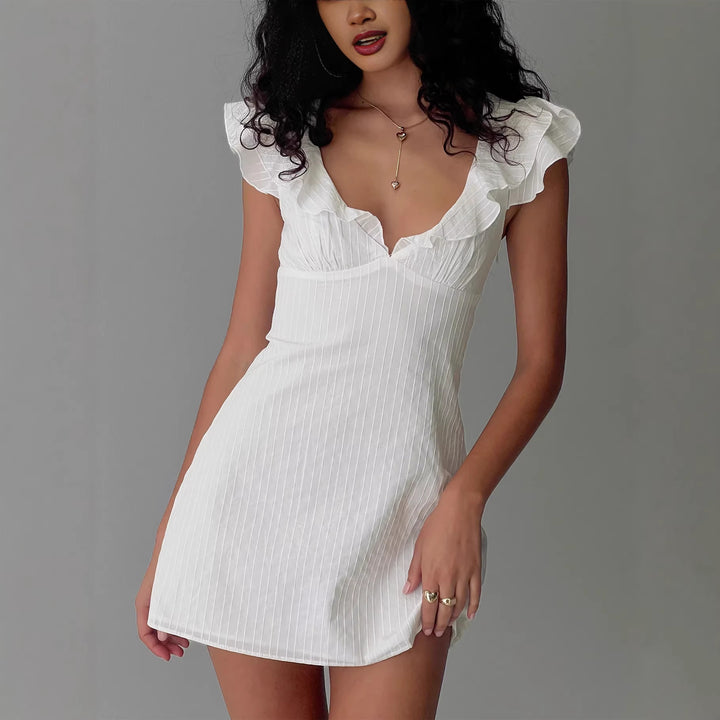 Damen Mini-Kleid mit Rüschenausschnitt und figurbetontem Schnitt Echo Archiv