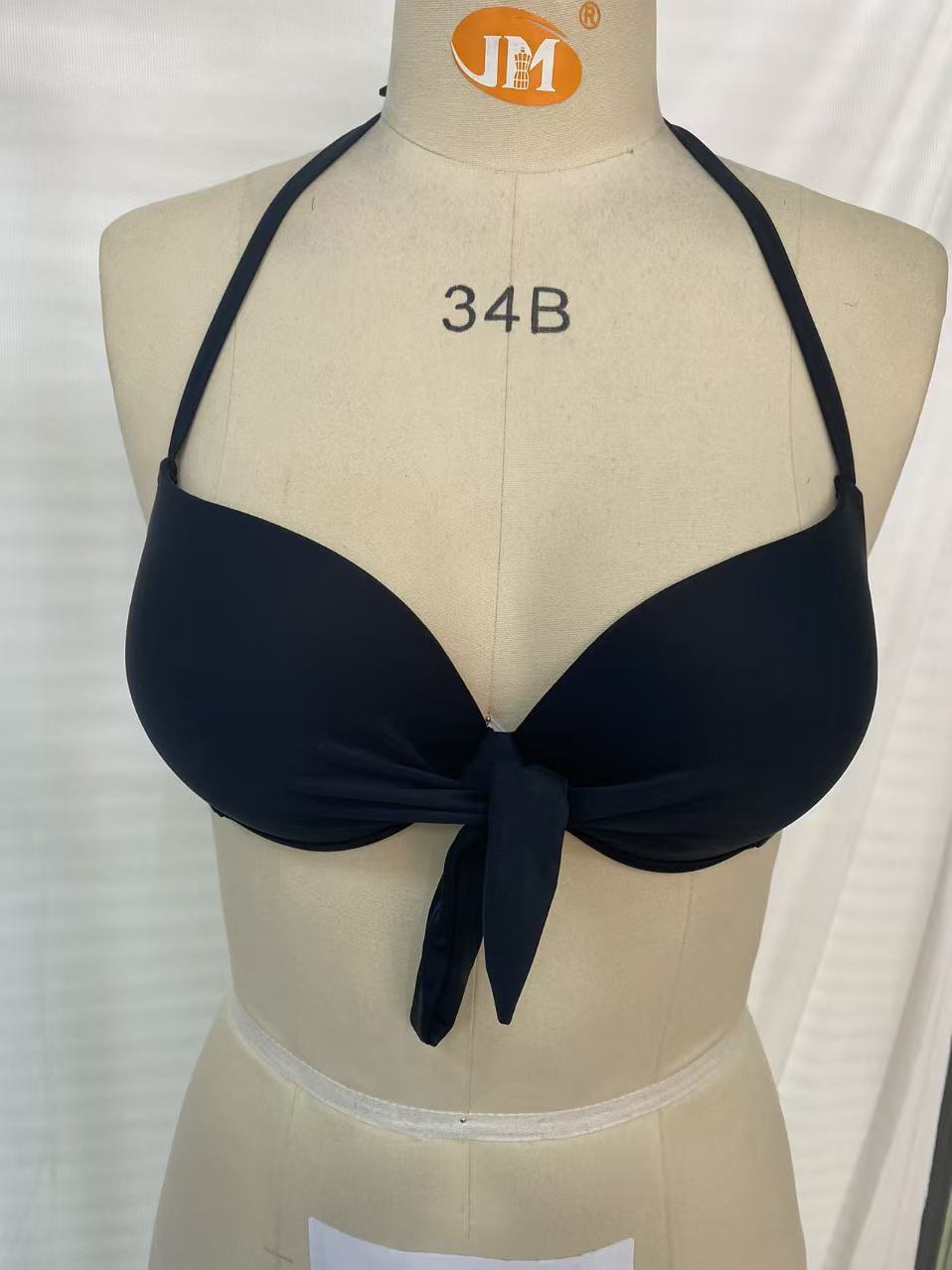 Damen Bikini-Oberteil mit elegante Knoten-Detail Echo Archiv