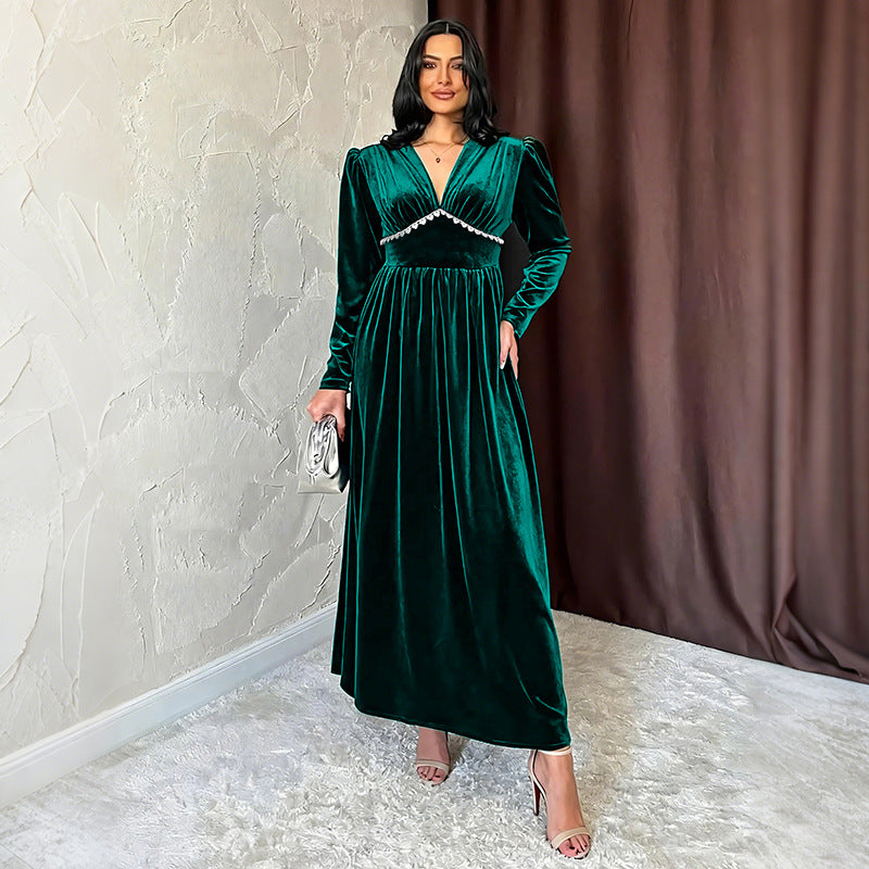 Damen Elegantes Maxikleid mit V-Ausschnitt und Rüschen Echo Archiv