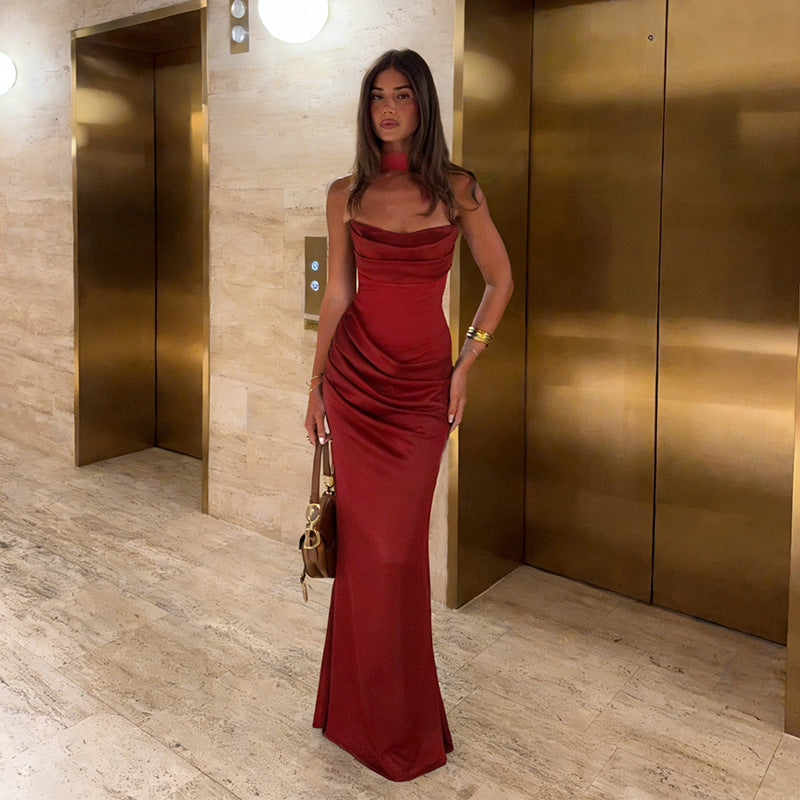 Damen elegantes Maxikleid mit raffiniertem Wasserfallausschnitt und figurbetontem Schnitt Echo Archiv