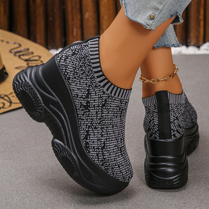 Damen Strick‑Sock‑Sneaker mit hohem Plateau und rutschfester Profilsohle – Névara