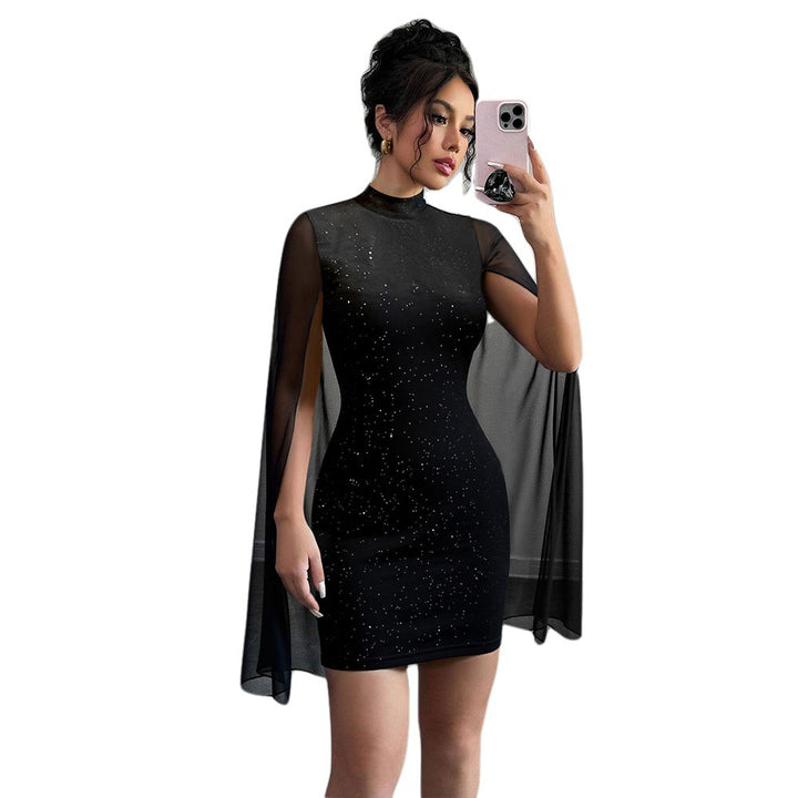 Damen figurbetontes Minikleid mit fließenden Cape-Ärmeln und funkelnder Punktverzierung – Élara