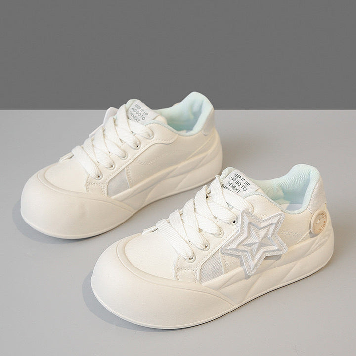 Damen Sneakers mit leichtem Profil und trendy Sternen-Details Echo Archiv