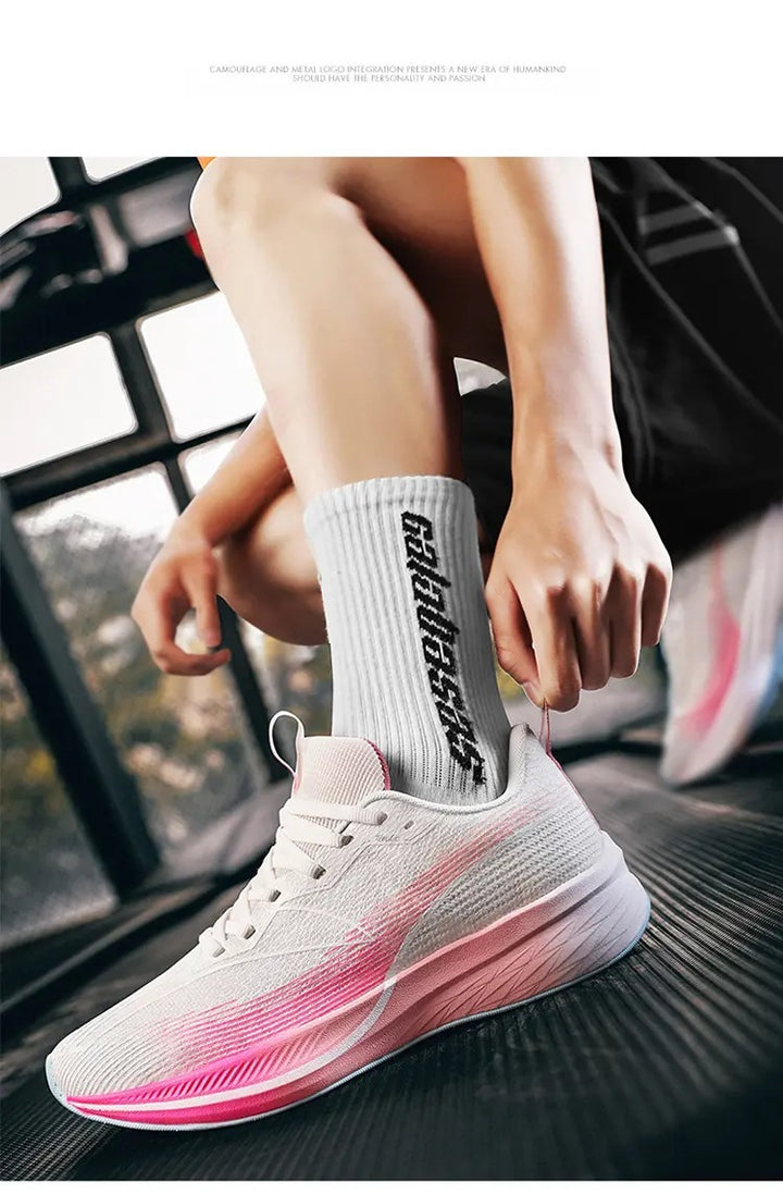 Herren Dyna‑Propulsions-Laufschuh mit nahtlosem Strickmesh und reaktiver Zwischensohle – Tavélo