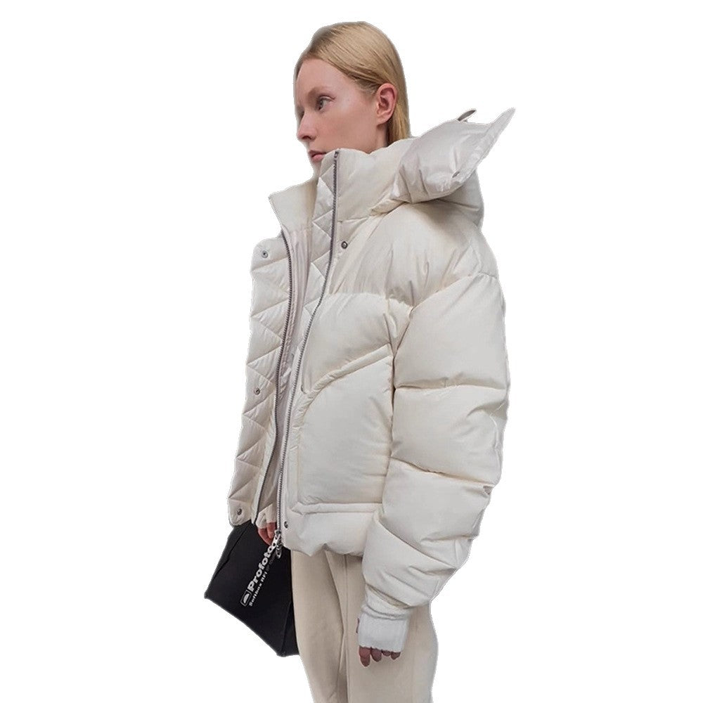 Damen Oversize Wattierte Pufferjacke mit extra hohem Stehkragen, zweifachem Frontreißverschluss und kastiger Silhouette Echoarchiv