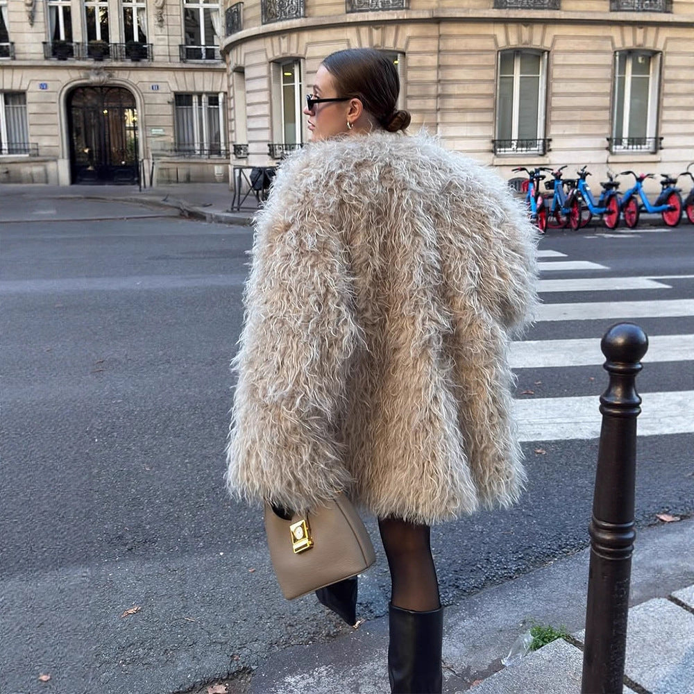 Damen Oversize lockiger Kunstpelz-Mantel im Shaggy‑Look Echoarchiv