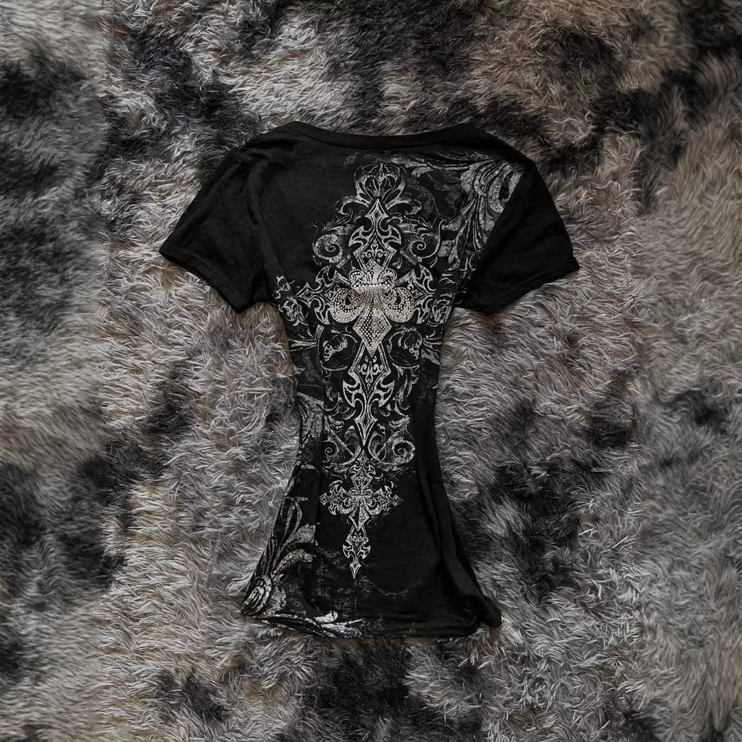 Damen Elegantes V-Ausschnitt T-Shirt mit kunstvollem Design Echo Archiv